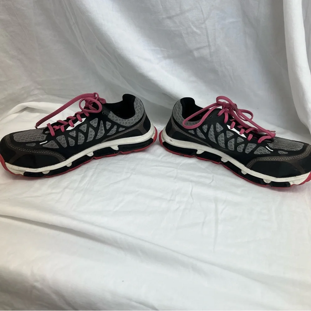 Red Wing Women's Athletic Aluminum Toe Shoes - Picture 4 of 12